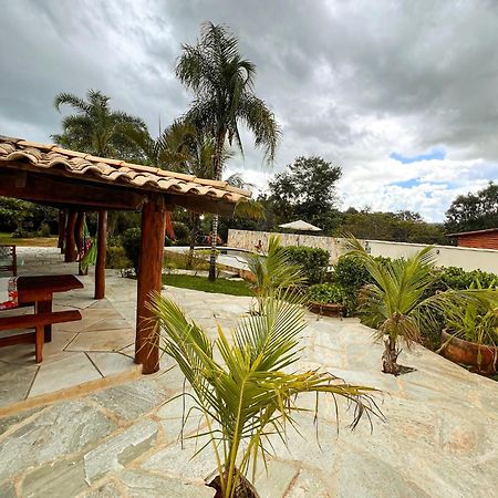 Chacara Sombra Da Mata01 Villa ปิเรนนอโปลิส ภายนอก รูปภาพ